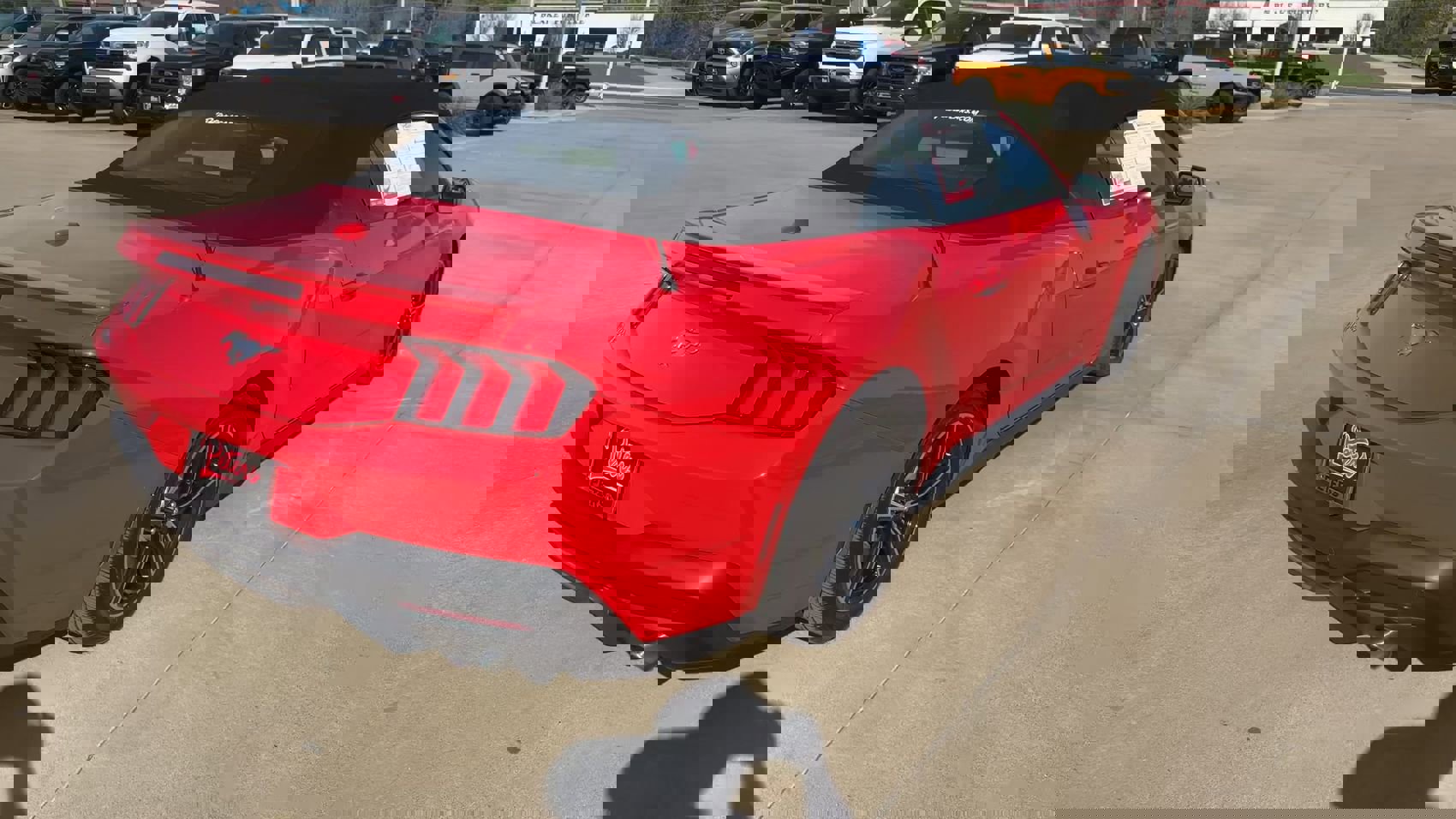 Used 2024 Ford Mustang Premium image 9