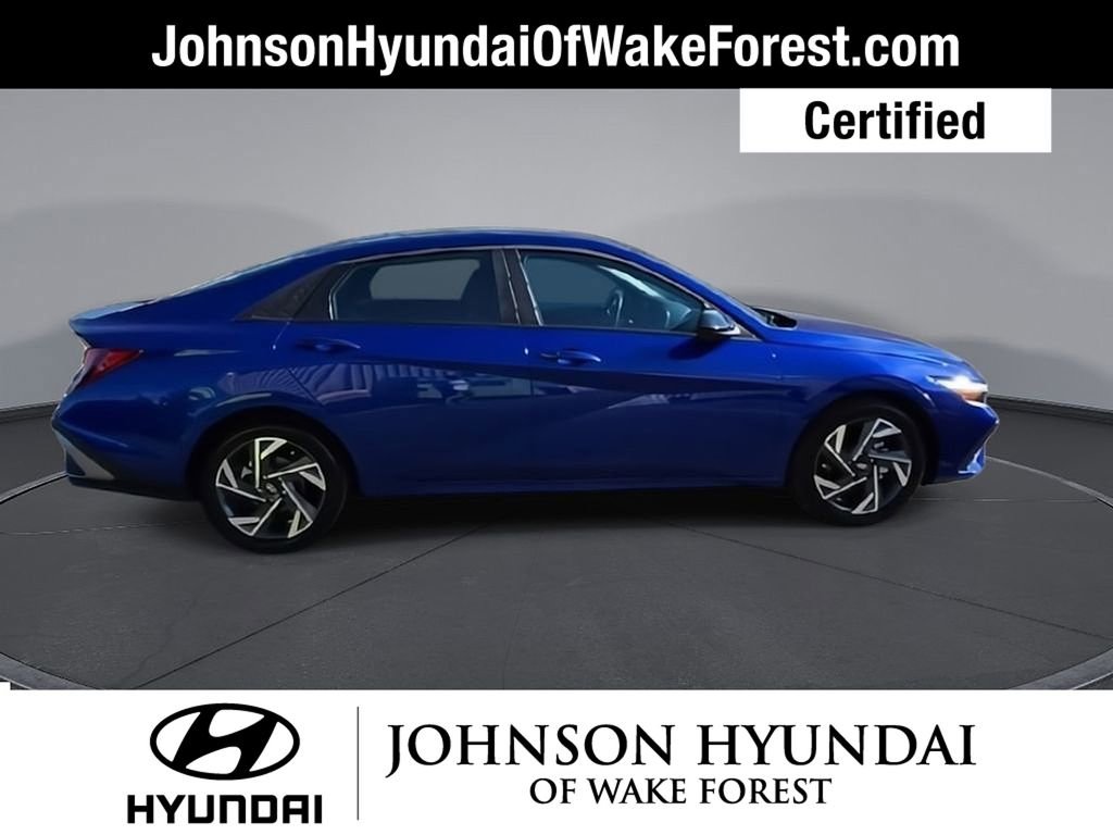 Certified 2025 Hyundai Elantra Sport w/ Cargo Package FWD image 9