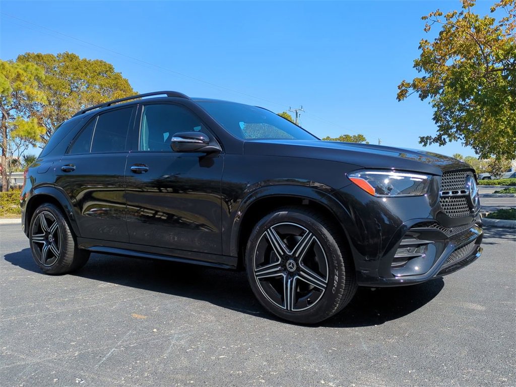 Used 2025 Mercedes-Benz GLE 350 4MATIC image 2