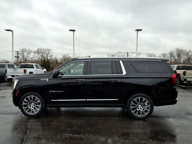 New 2026 GMC Yukon XL Denali w/ Sun & Power Step Package image 10