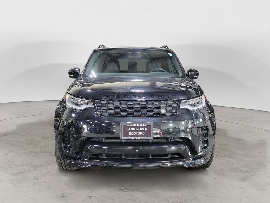 Certified 2024 Land Rover Discovery Dynamic SE image 8