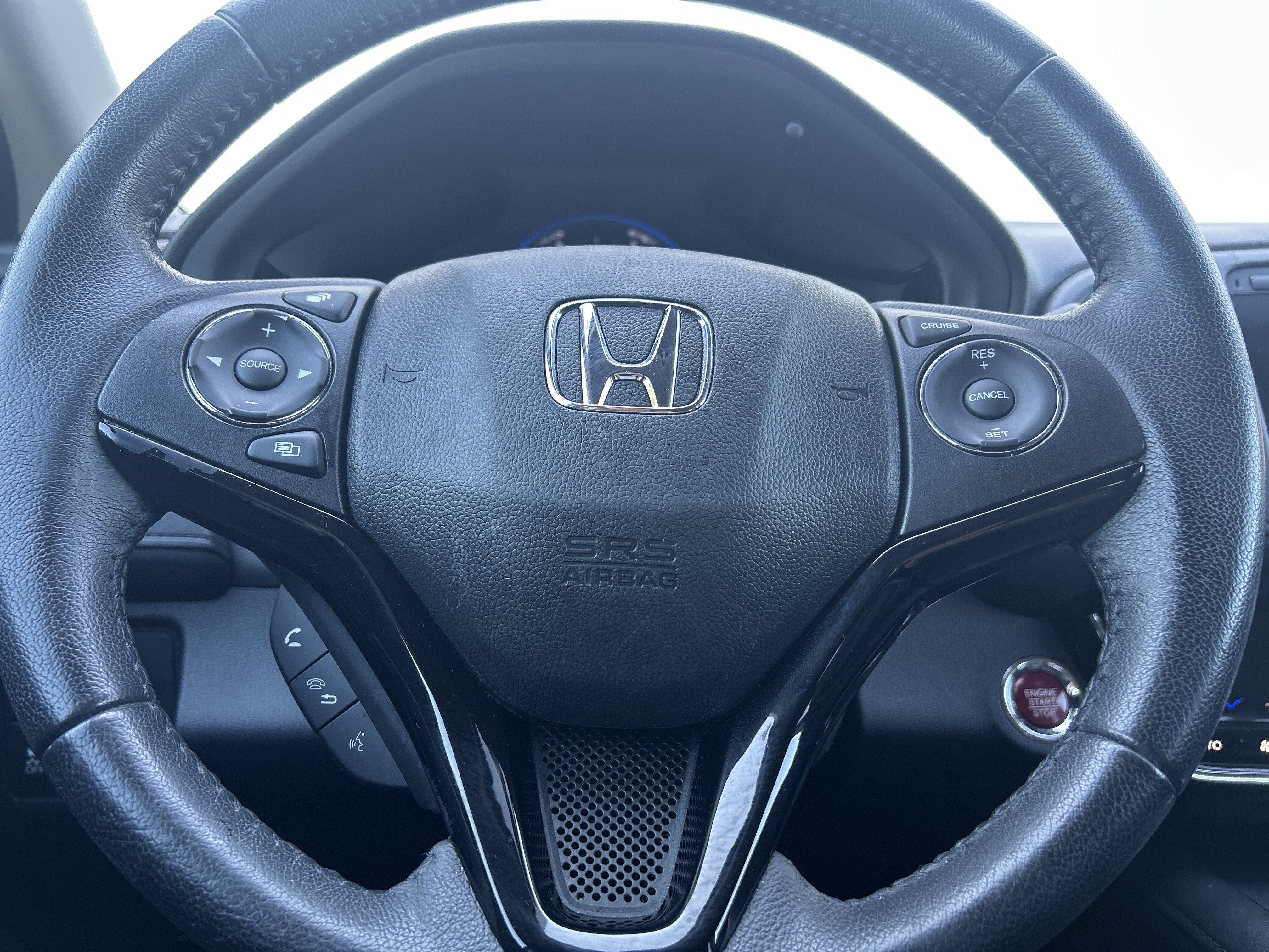 Used 2017 Honda HR-V EX-L image 17