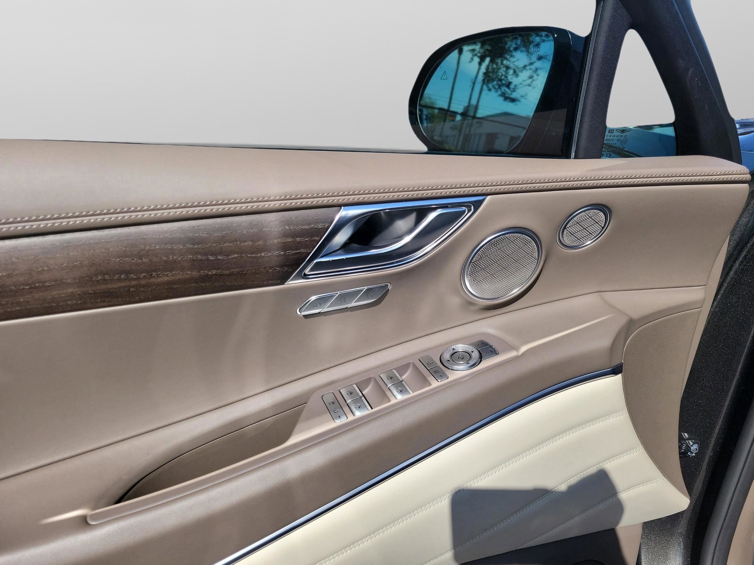 Used 2024 Genesis GV80 3.5T w/ Advanced Package image 34