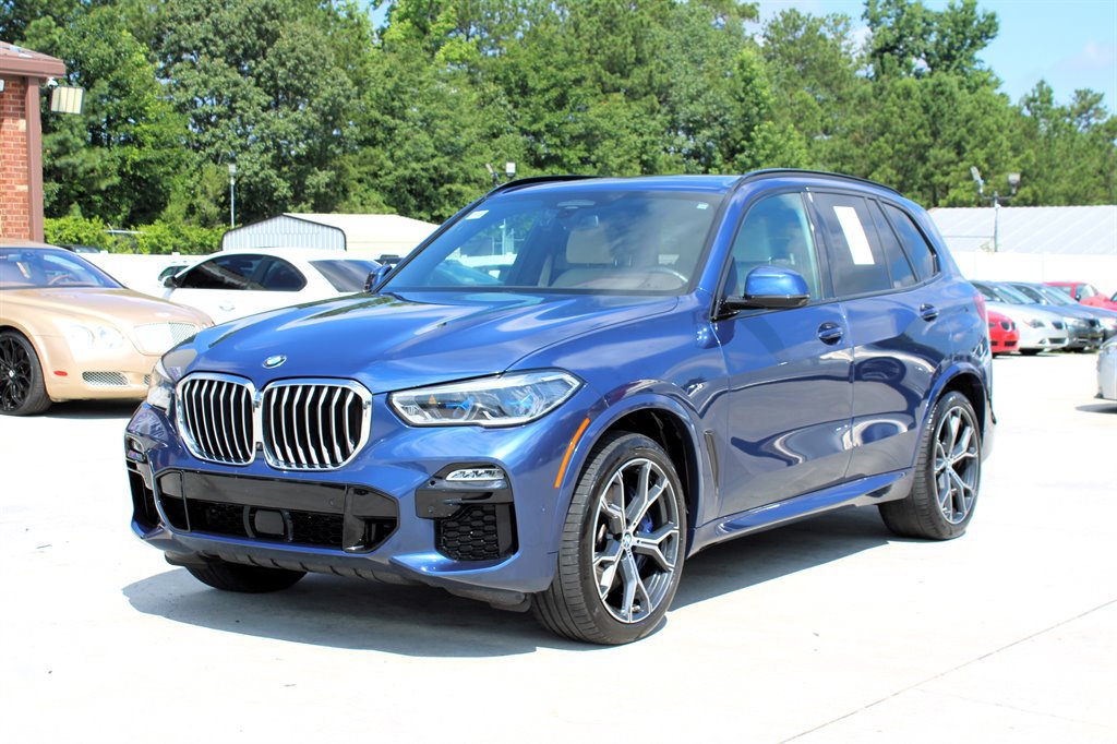 Used 2019 BMW X5 xDrive50i w/ M Sport Package AWD/4WD image 3