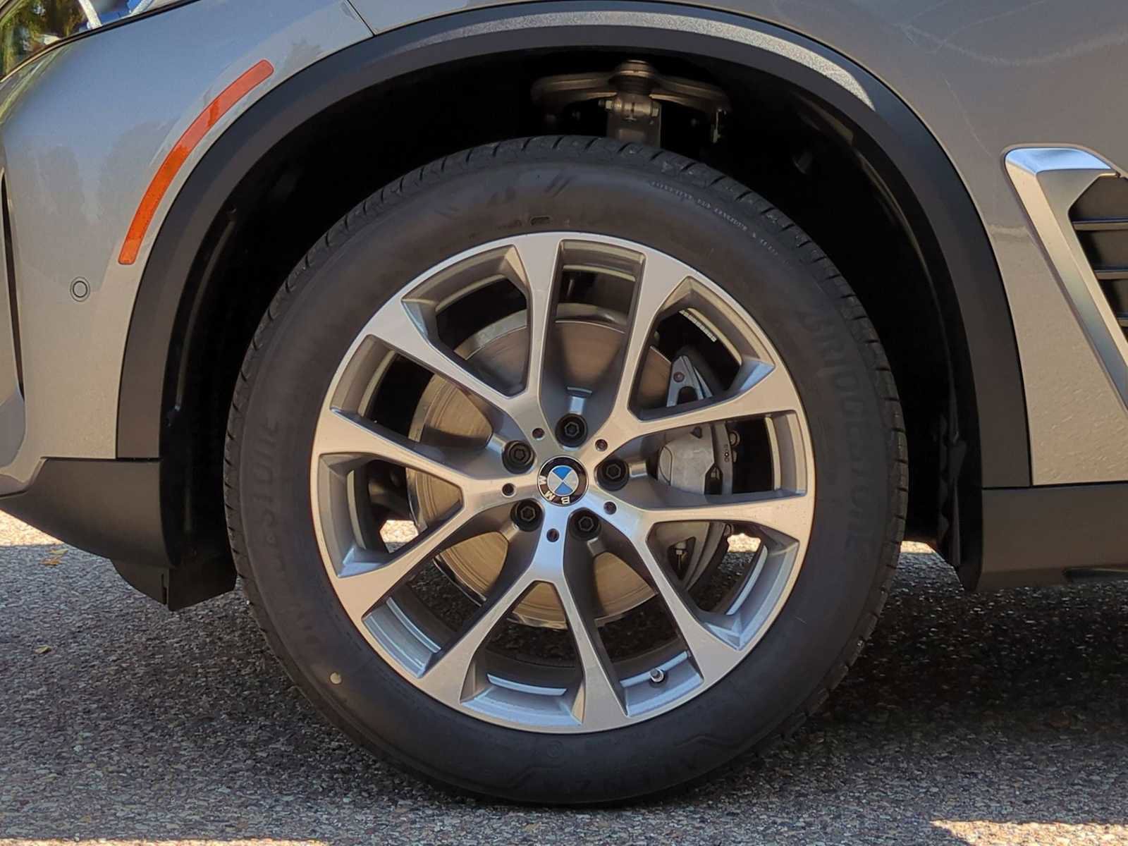 New 2026 BMW X5 xDrive40i image 14