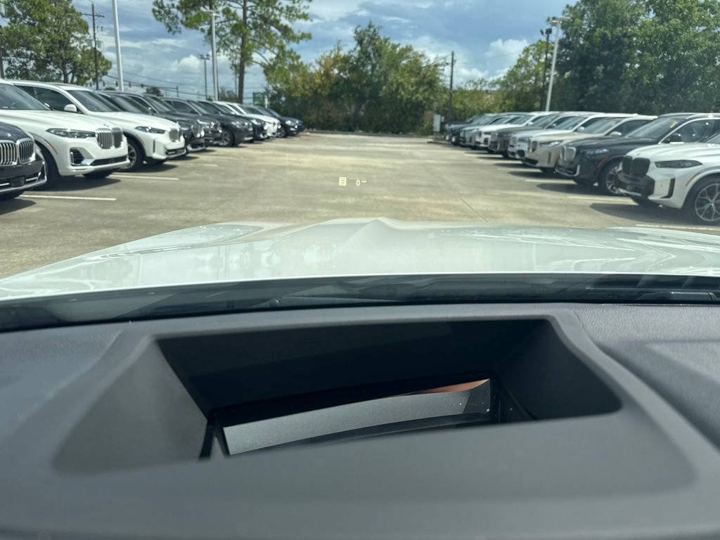 Certified 2022 BMW X7 xDrive40i w/ M Sport Package AWD/4WD image 18