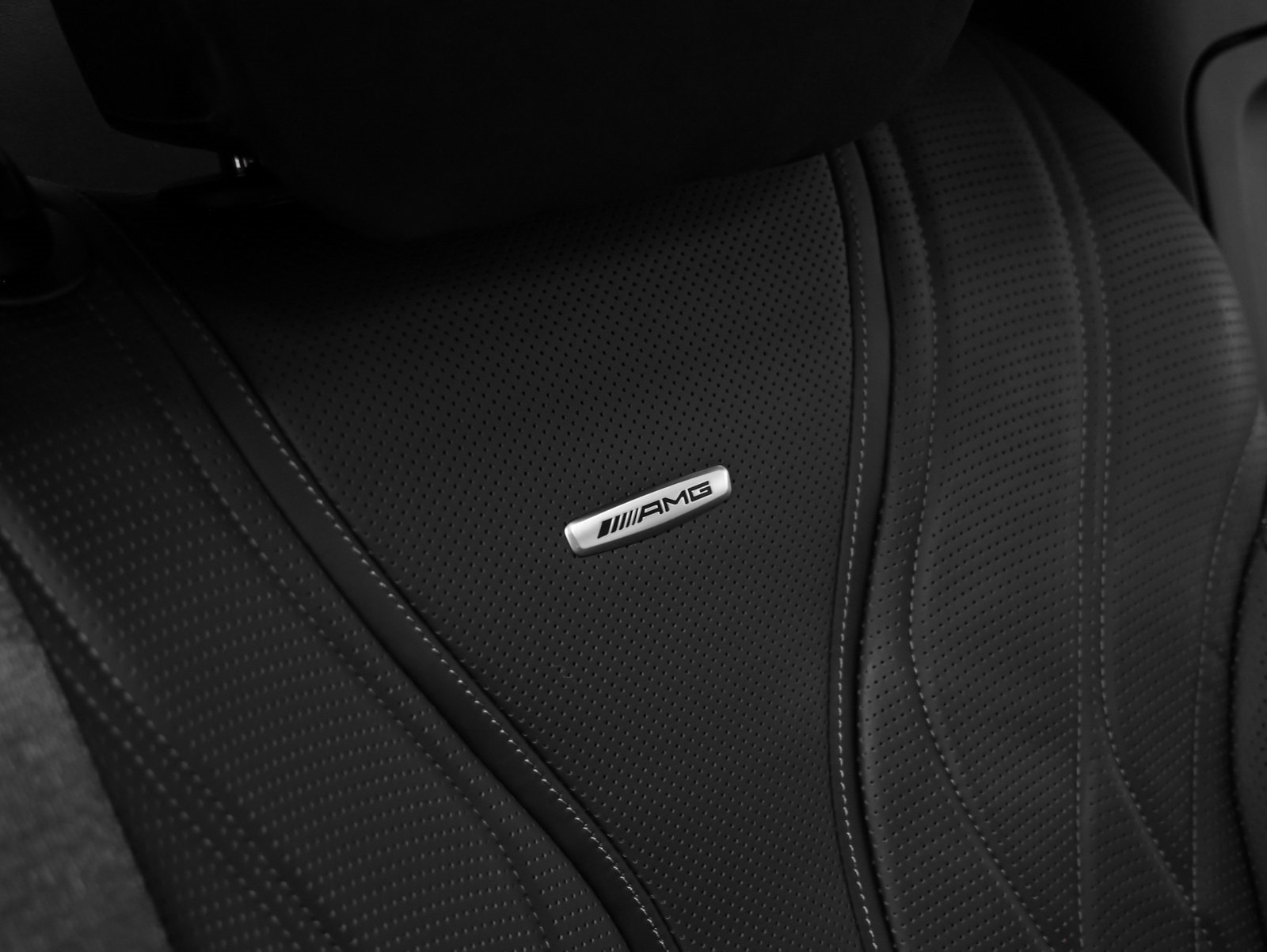 Used 2020 Mercedes-Benz S 63 AMG 4MATIC Sedan image 31