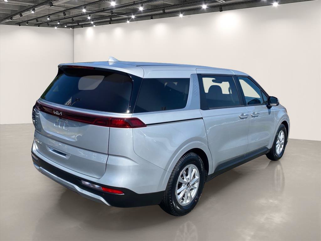 Certified 2022 Kia Carnival LX FWD image 8