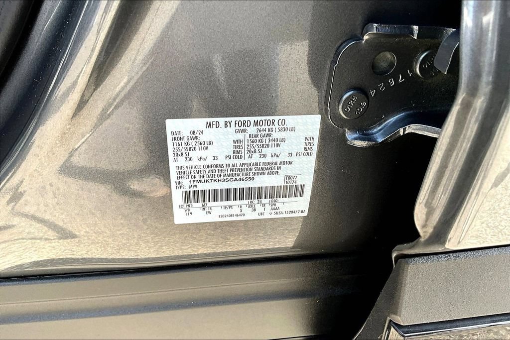 Used 2025 Ford Explorer ST-Line w/ Premium Package RWD image 21