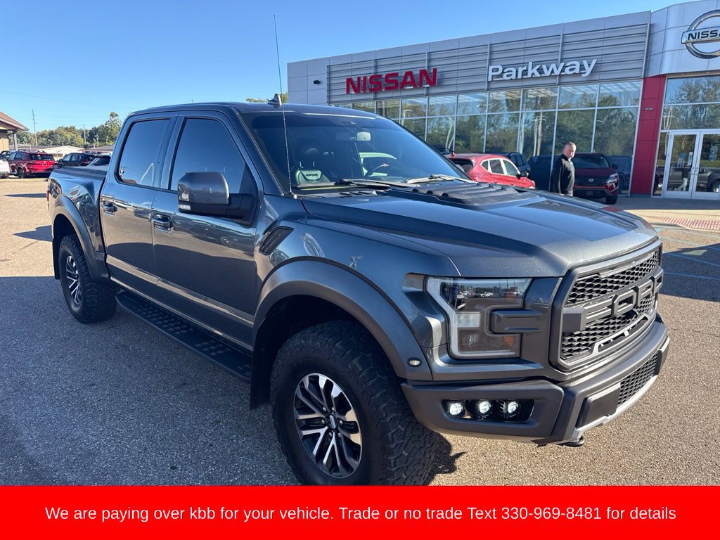 Used 2019 Ford F150 Raptor w/ Equipment Group 802A Luxury AWD/4WD image 2