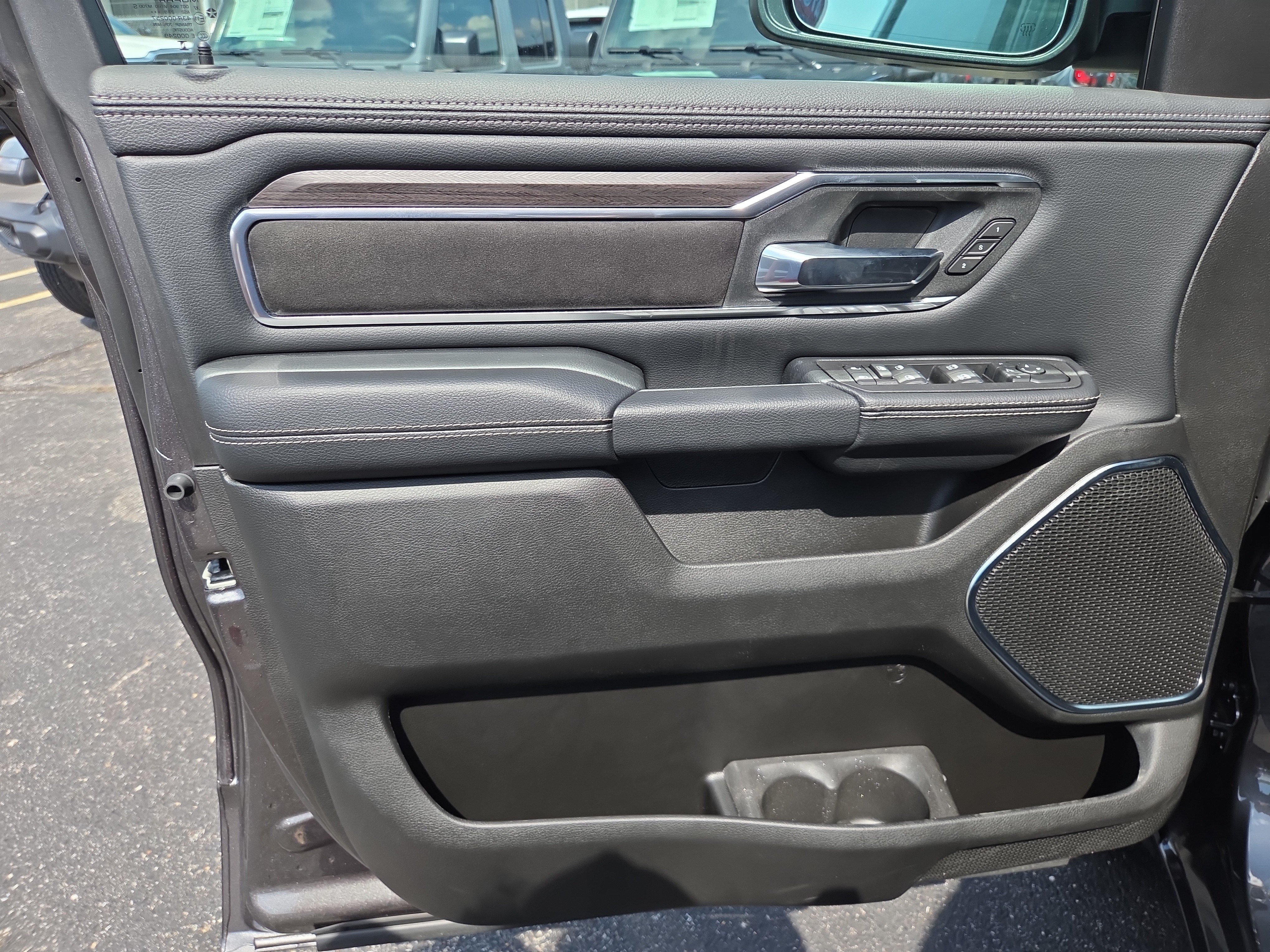 New 2026 RAM 1500 Laramie w/ Laramie Preferred Package RWD image 5
