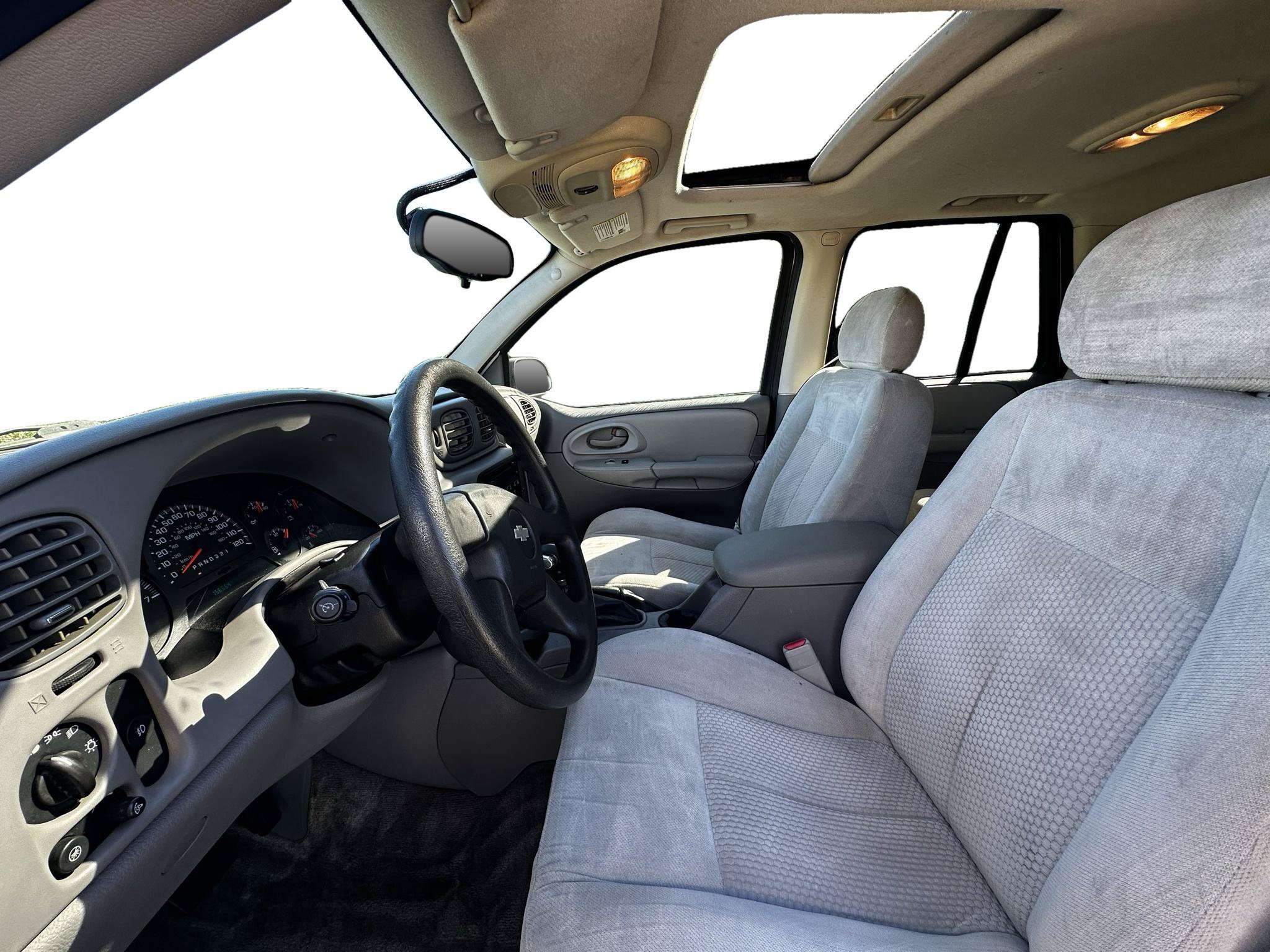 Used 2008 Chevrolet TrailBlazer LT w/ Sun And Sound Package AWD/4WD image 10