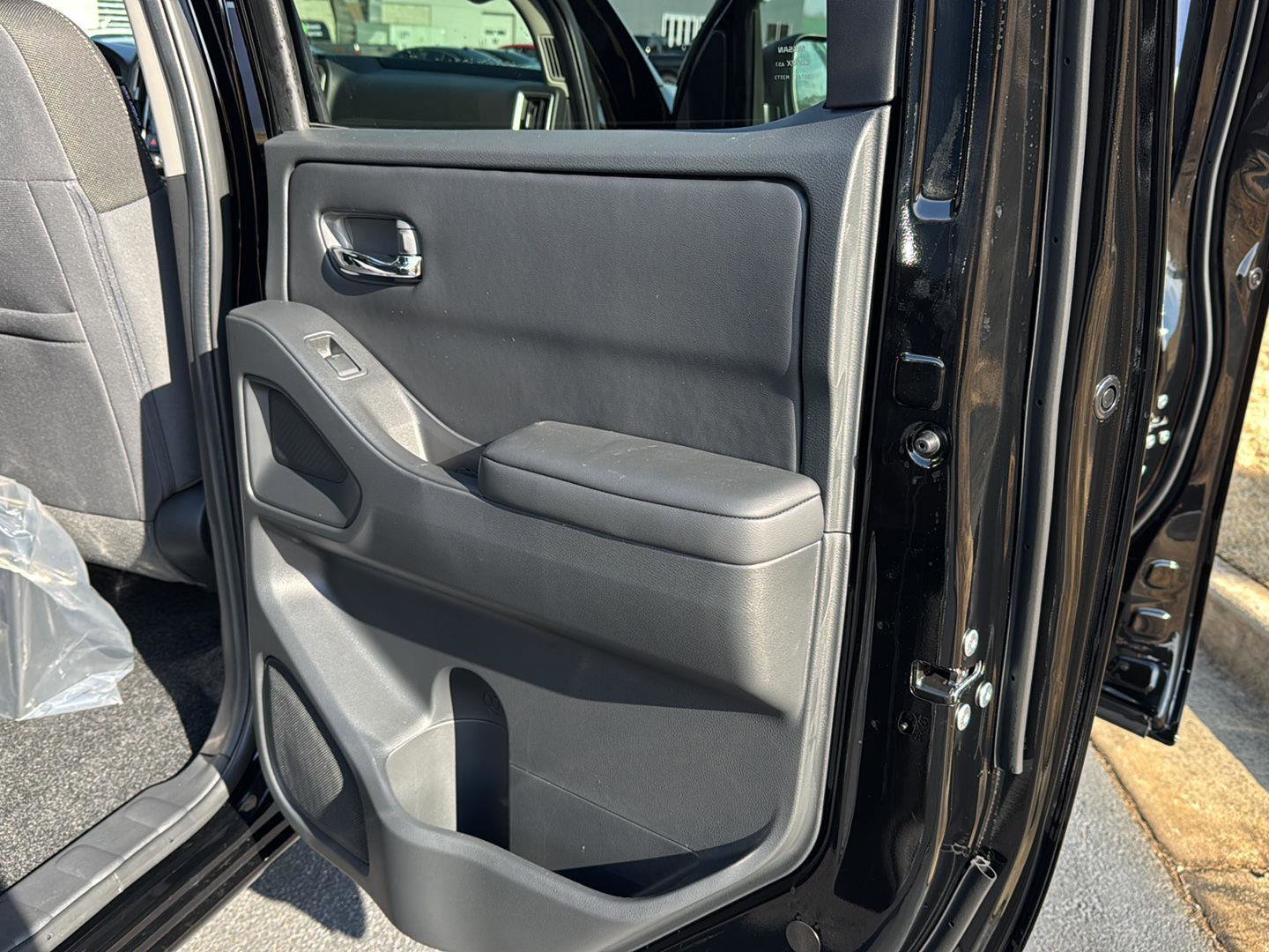 New 2026 Nissan Frontier SV w/ SV Convenience Package RWD image 13