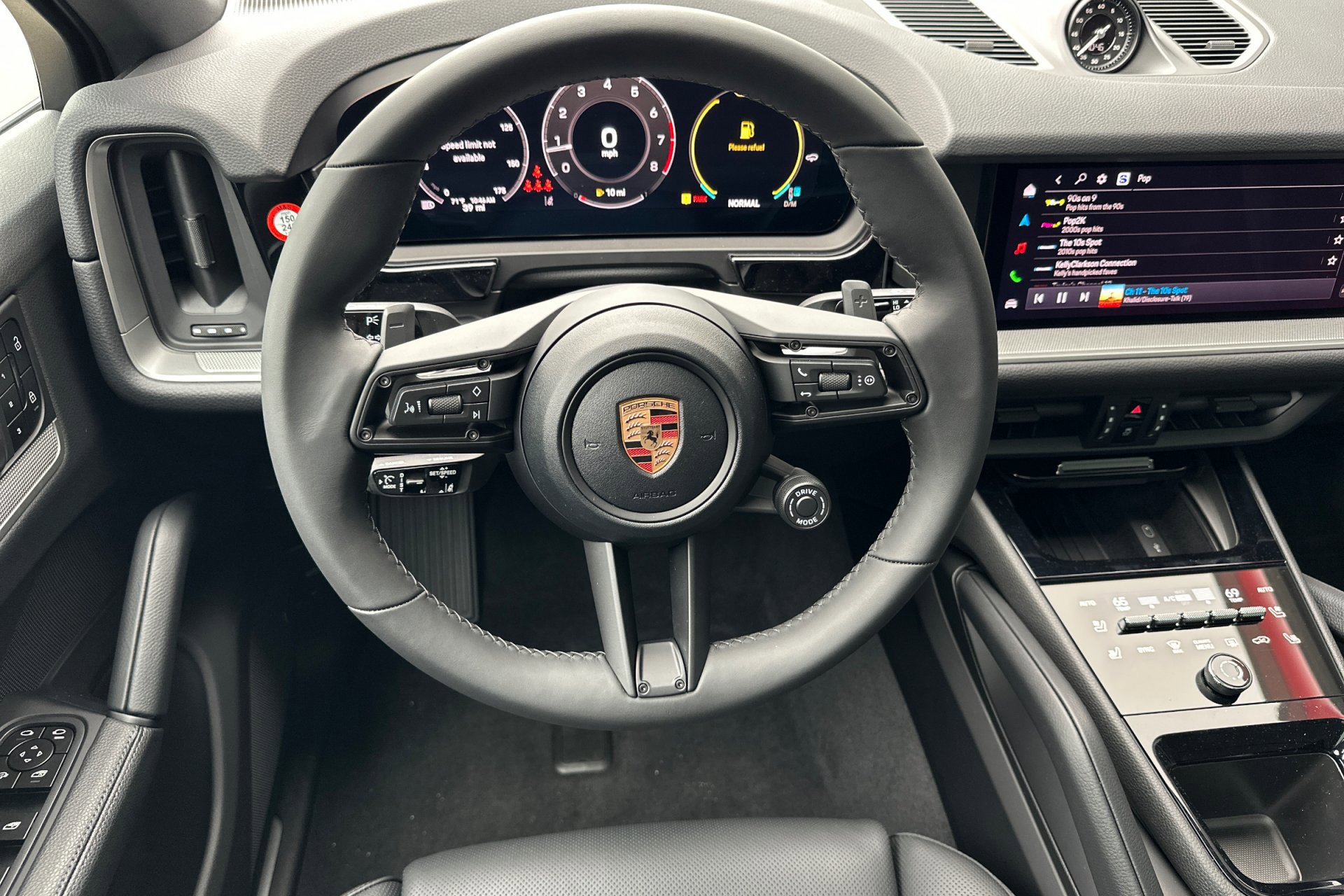 New 2026 Porsche Cayenne Coupe image 16