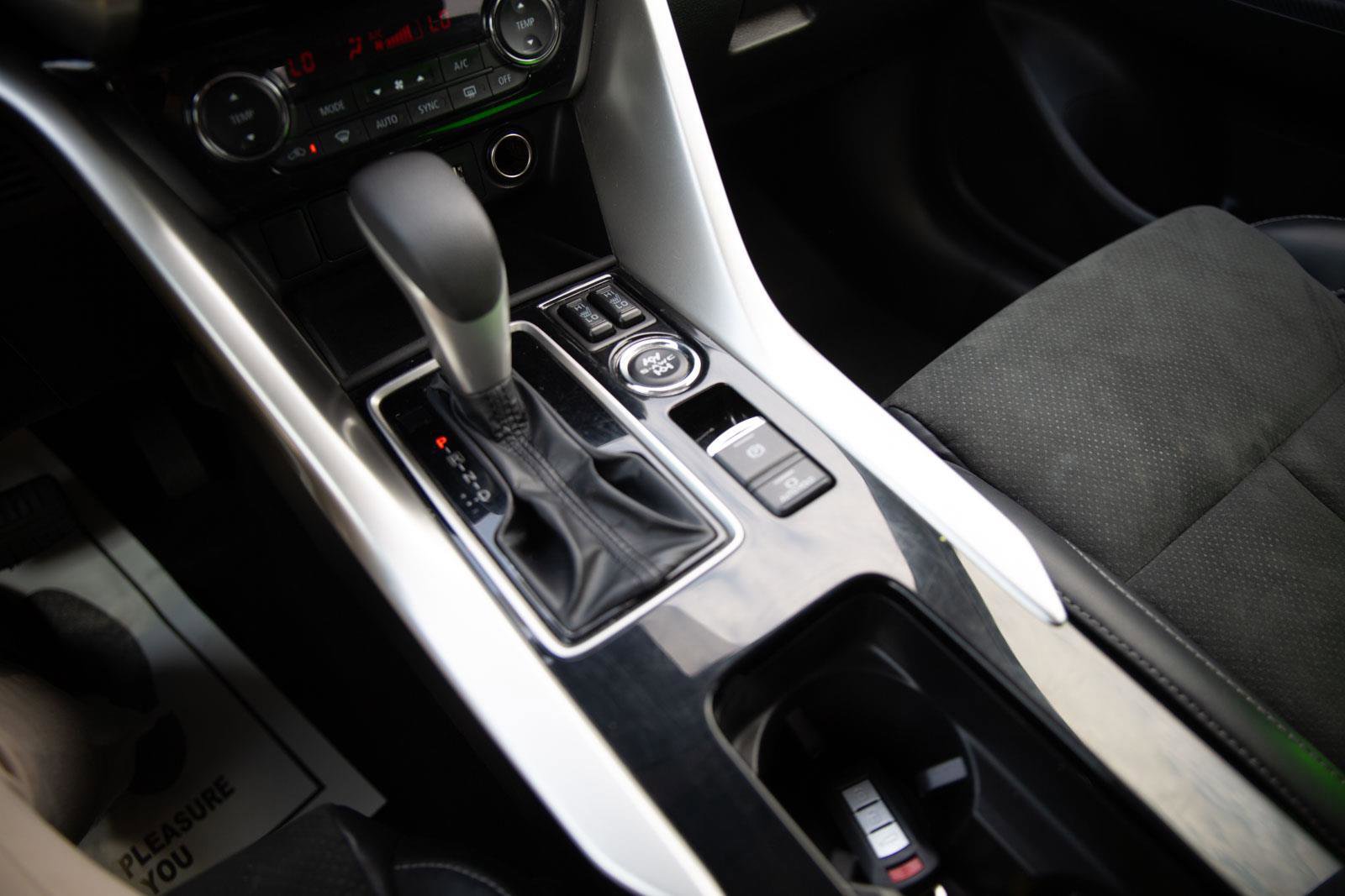 Used 2024 Mitsubishi Eclipse Cross SE AWD/4WD image 15