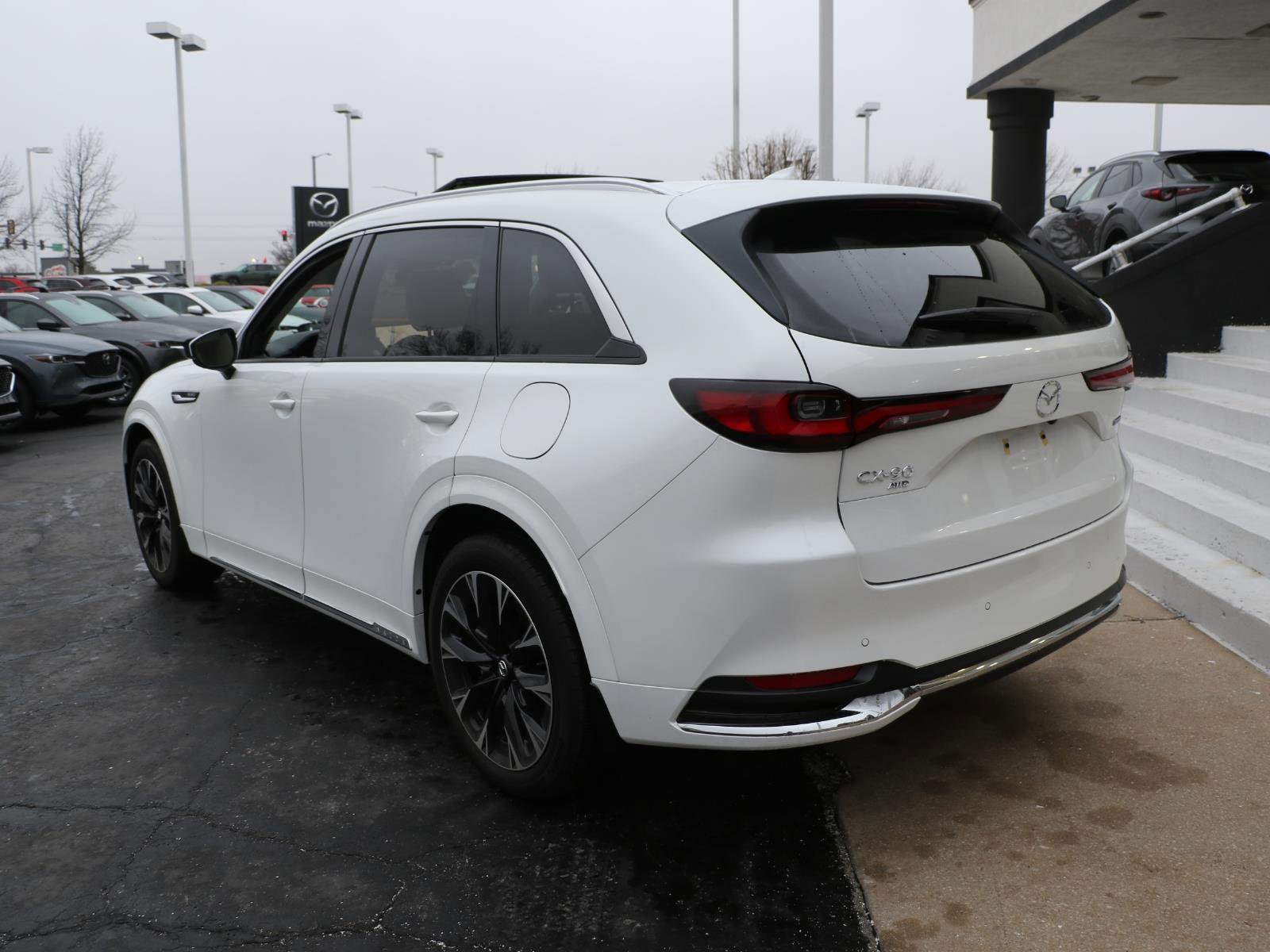 Certified 2025 MAZDA CX-90 3.3 Turbo S w/ Premium Plus AWD/4WD image 3