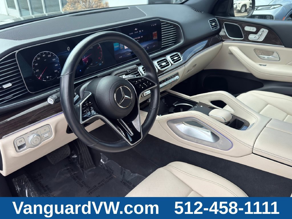 Used 2025 Mercedes-Benz GLE 450 4MATIC w/ Warmth & Comfort Package image 11