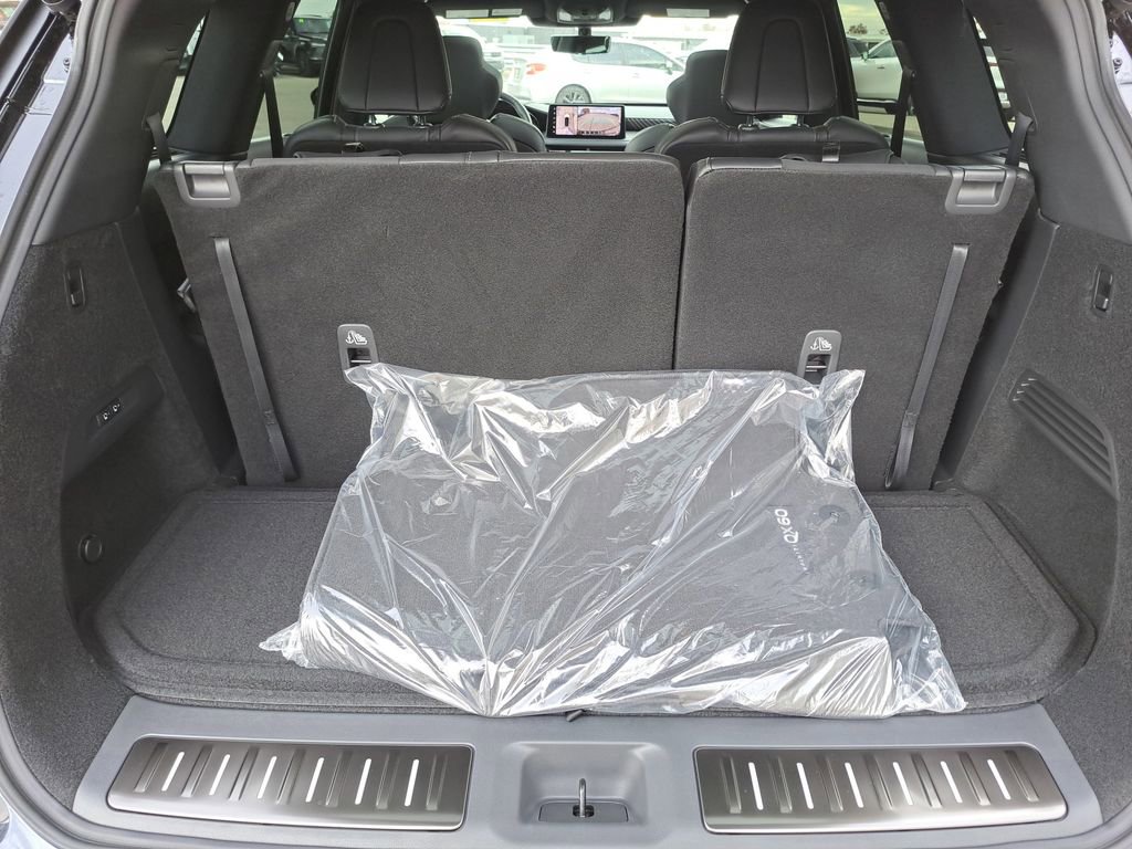 New 2026 INFINITI QX60 Autograph w/ Dark Cargo Package image 18
