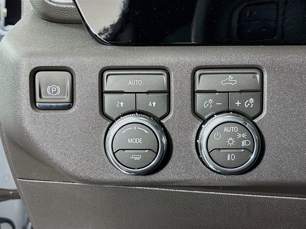 New 2026 GMC Sierra 1500 Elevation image 10