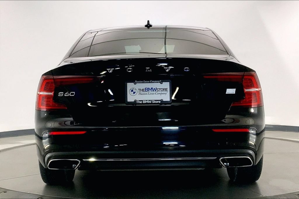 Used 2021 Volvo S60 T8 Inscription w/ Climate Package AWD/4WD image 3