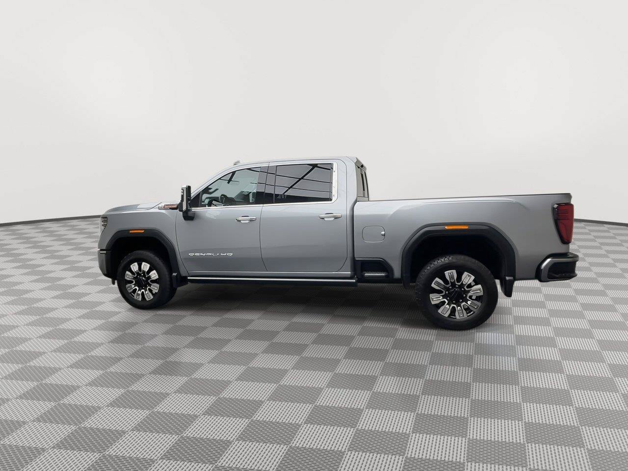 Used 2025 GMC Sierra 2500 Denali w/ Denali Reserve Package AWD/4WD image 45