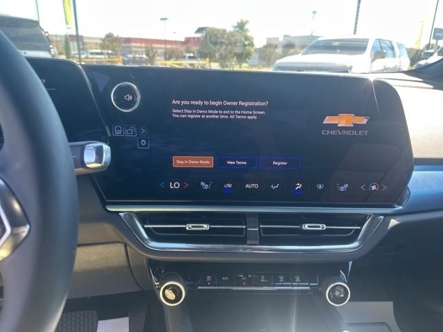 New 2026 Chevrolet Equinox EV LT image 22