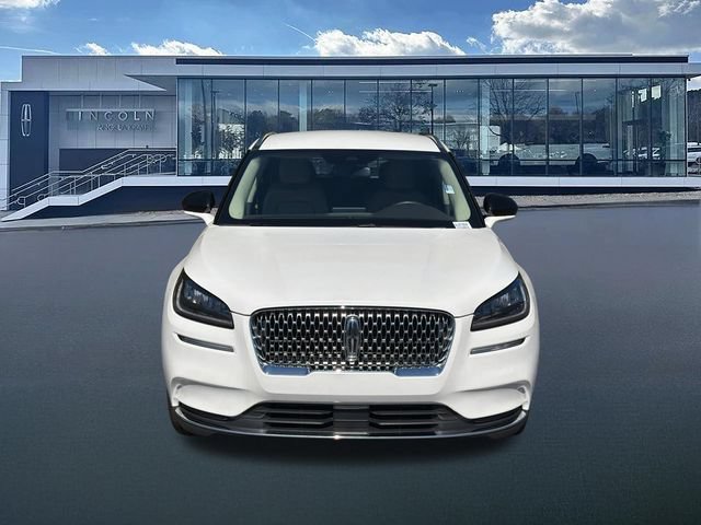 Used 2022 Lincoln Corsair FWD image 2