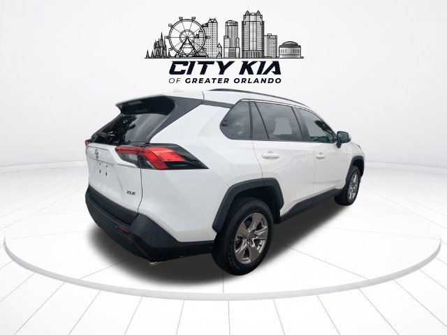 Used 2023 Toyota RAV4 XLE w/ Convenience Package FWD image 6