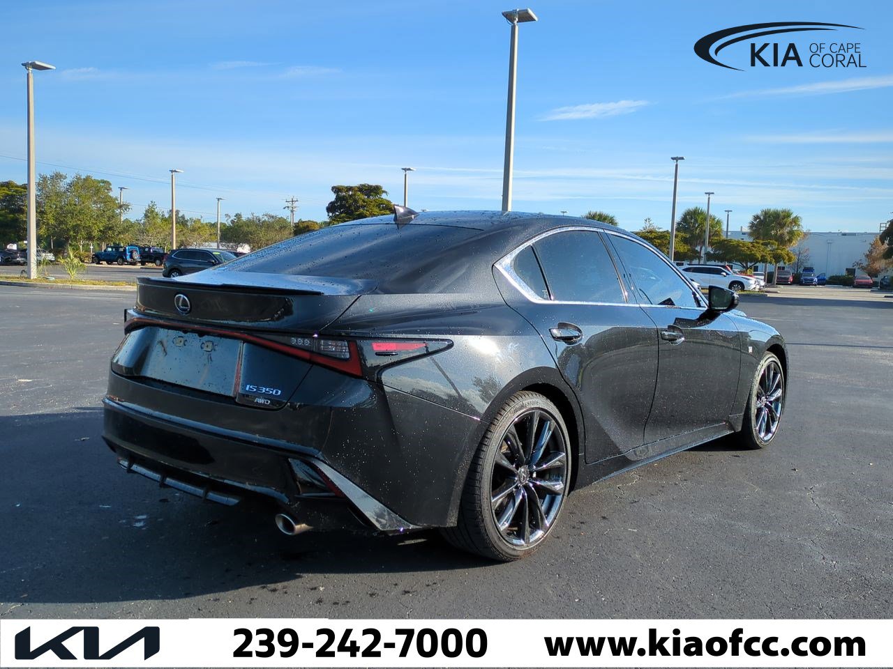 Used 2023 Lexus IS 350 F Sport image 5
