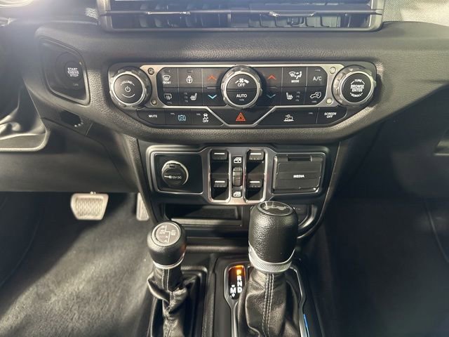 Used 2024 Jeep Wrangler Sport S 4xe w/ Convenience Group image 17