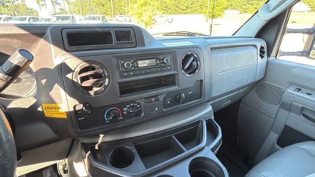 Used 2024 Ford E-350 and Econoline 350 Super Duty w/ Power Windows & Locks Group RWD image 27