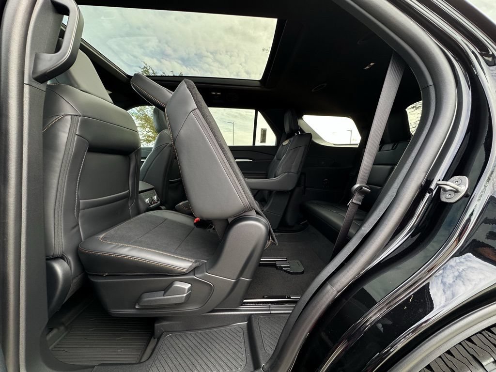 New 2026 Ford Explorer Tremor w/ Tremor Ultimate Package AWD/4WD image 73