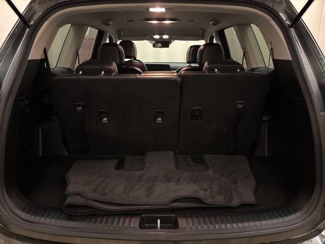 Certified 2024 Kia Telluride S FWD image 9