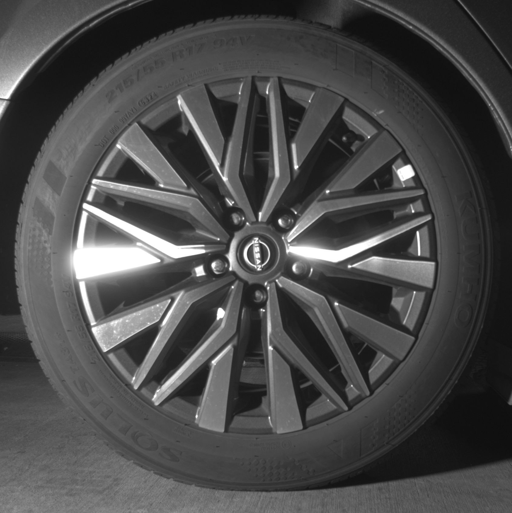 Used 2025 Nissan Altima 2.5 SV FWD image 15