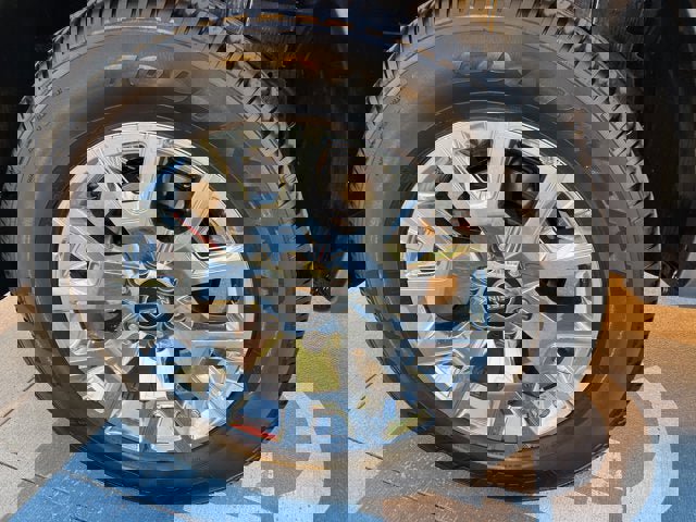 Certified 2024 Nissan Titan SV w/ SV Convenience Package image 19