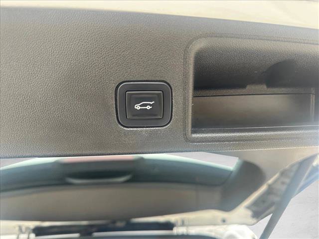 Used 2018 GMC Terrain SLT w/ Preferred Package AWD/4WD image 22