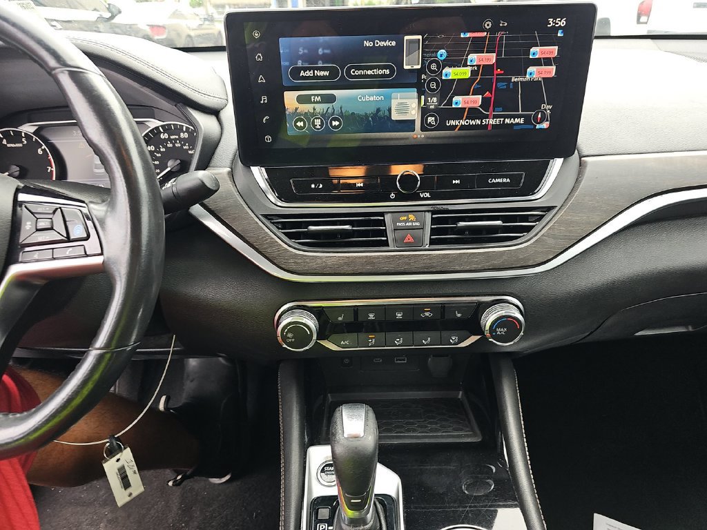 Used 2023 Nissan Altima 2.5 SV w/ SV Premium Package FWD image 5