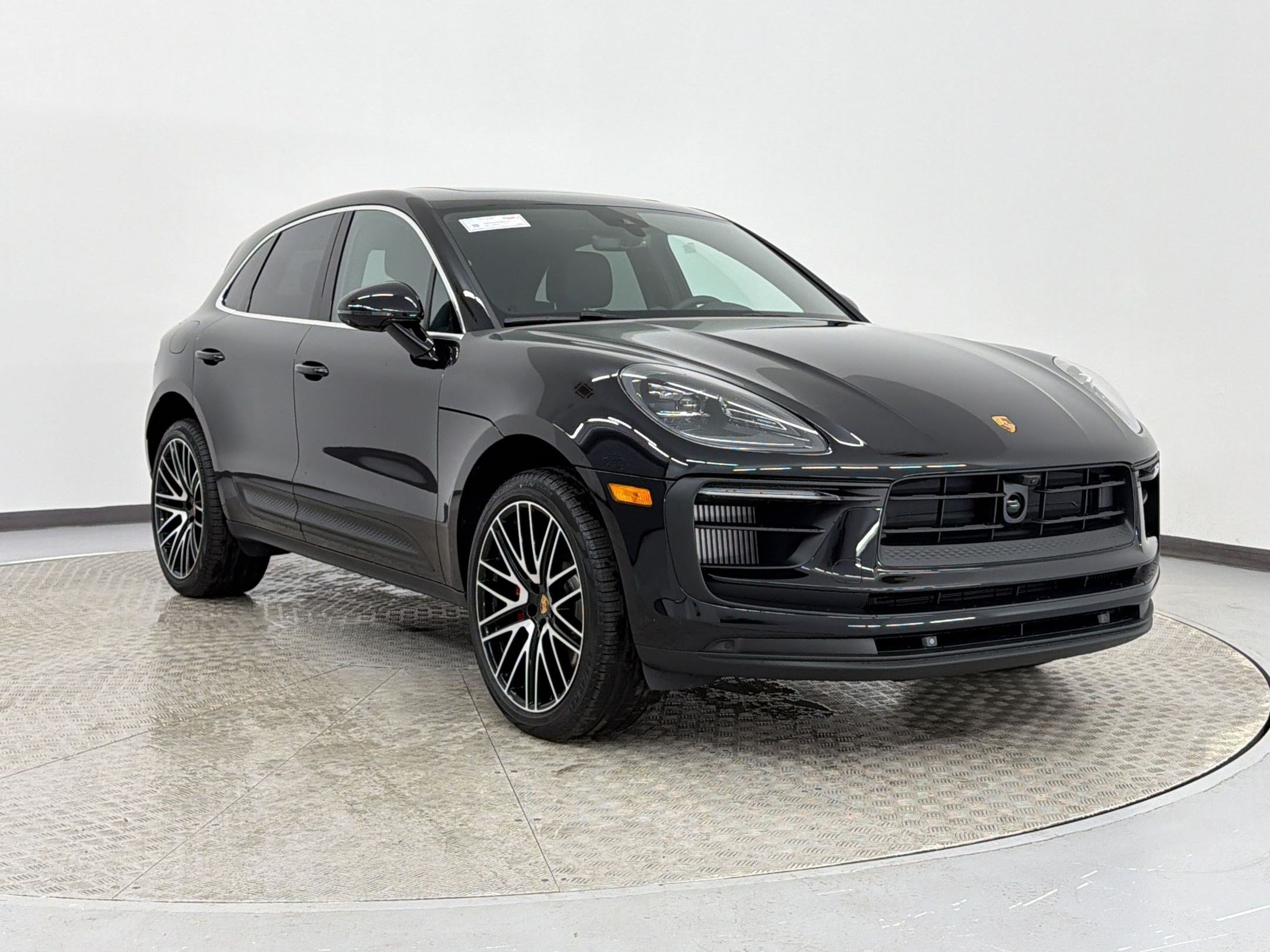 New 2026 Porsche Macan S AWD/4WD image 7