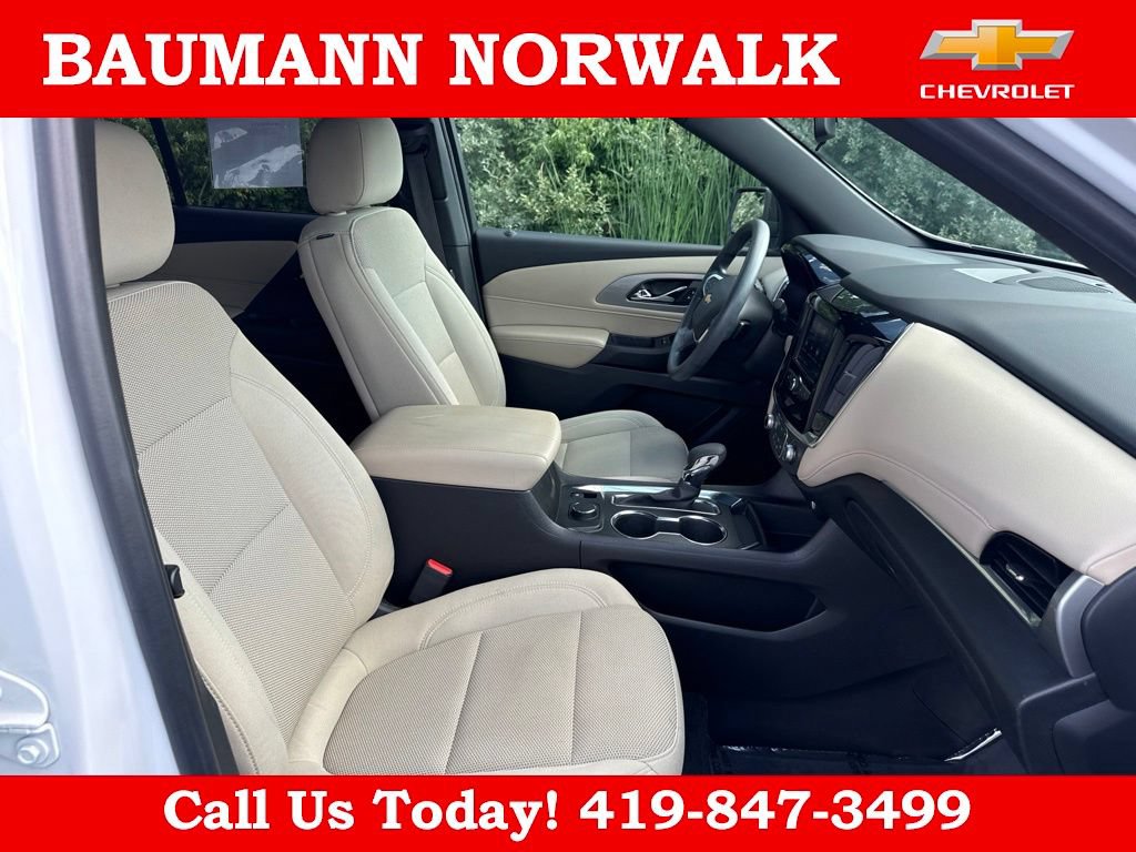 Used 2022 Chevrolet Traverse LS FWD image 38