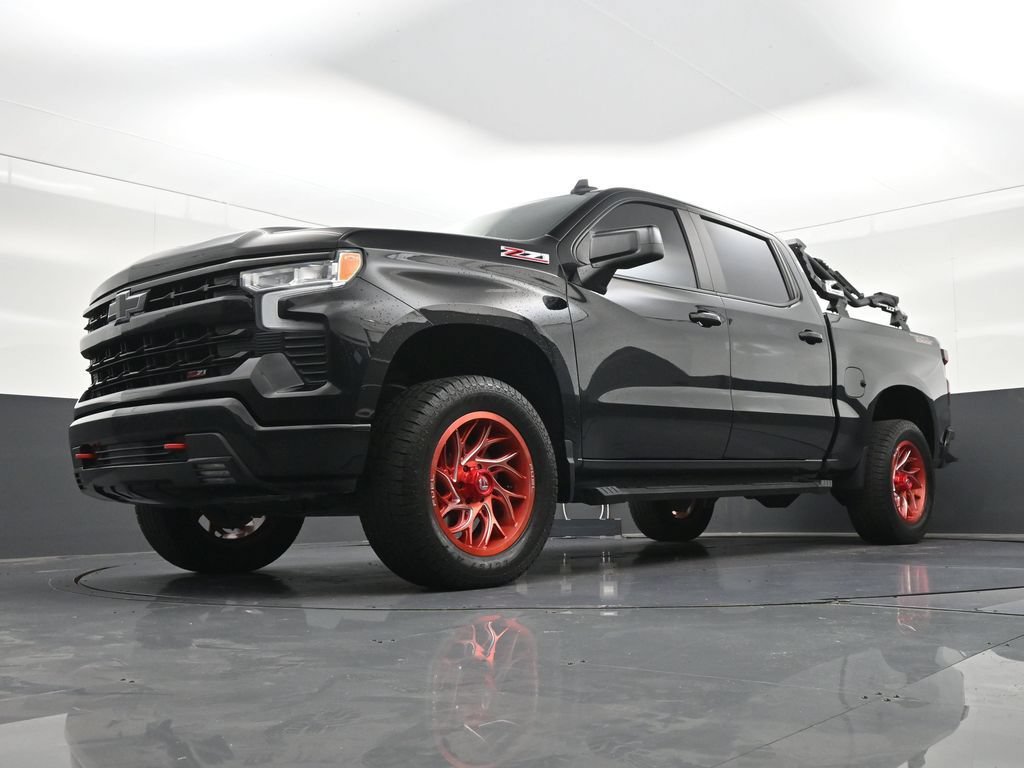 Used 2024 Chevrolet Silverado 1500 LT Trail Boss AWD/4WD image 23