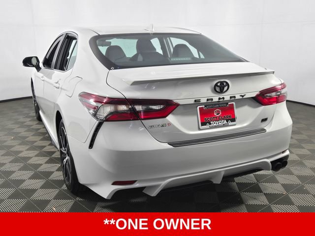 Used 2024 Toyota Camry SE image 6