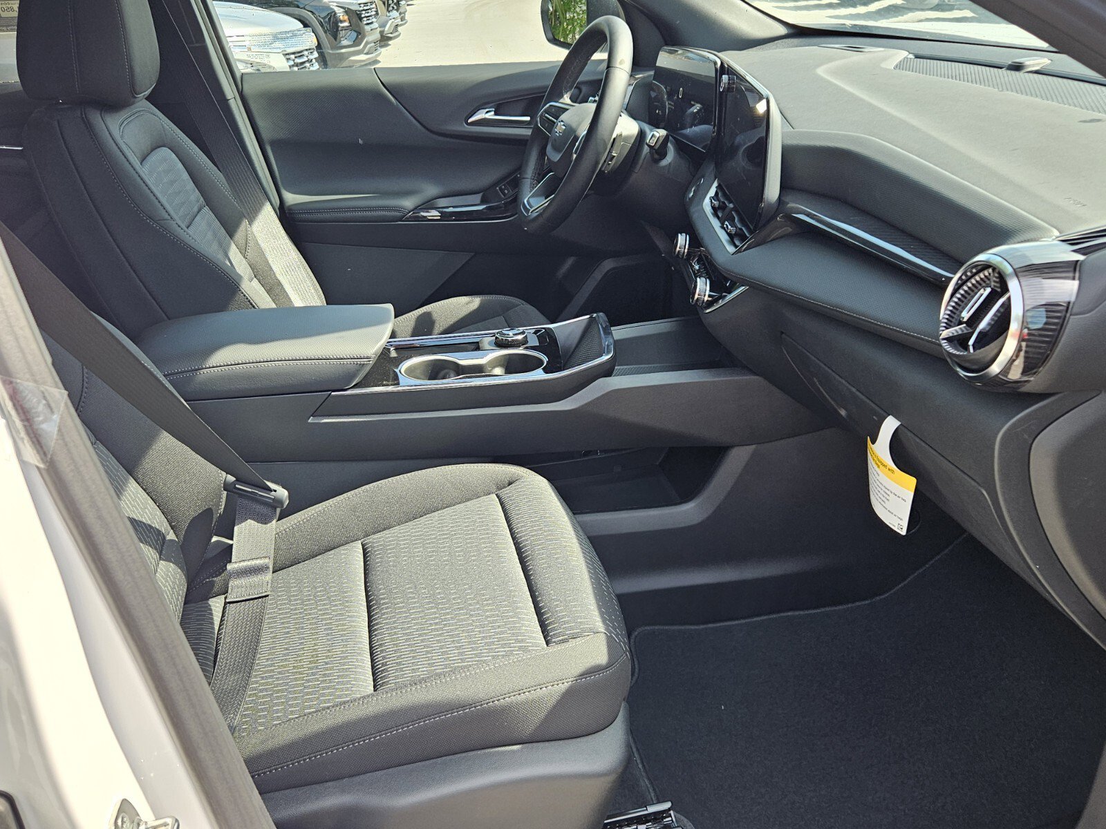 New 2026 Chevrolet Equinox LT w/ Safety and Technology Package image 10