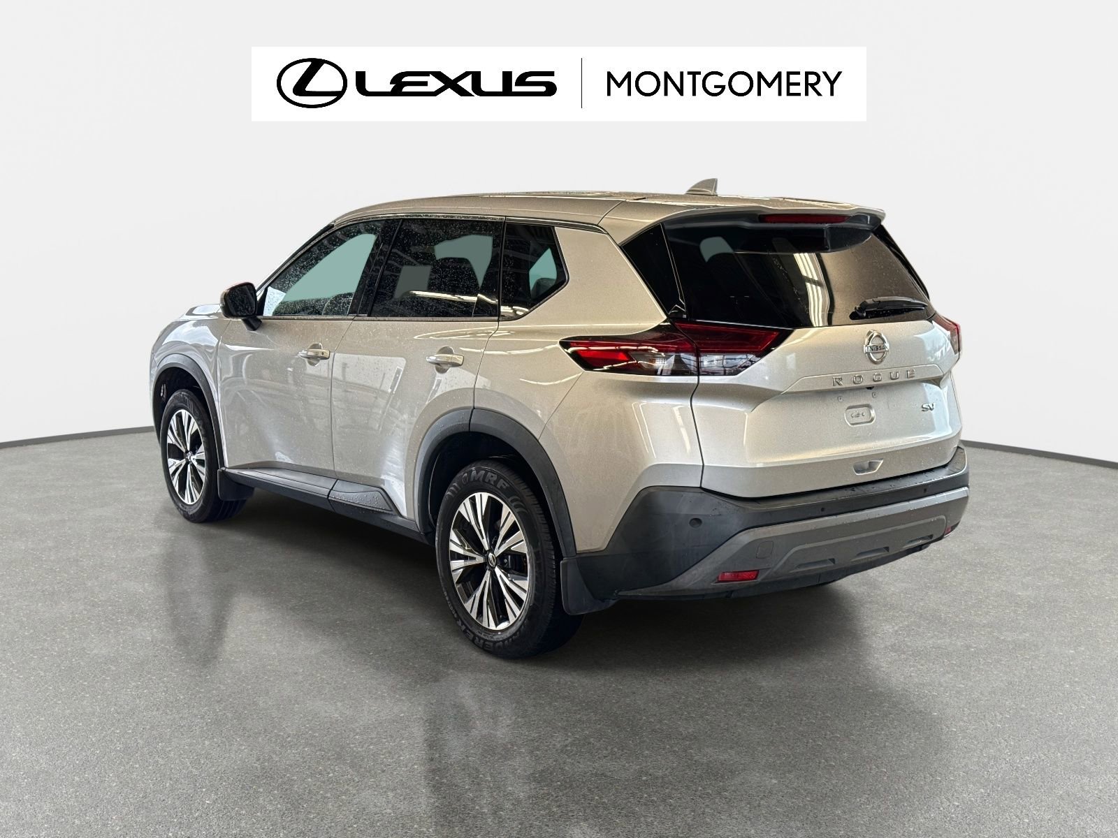 Used 2021 Nissan Rogue SV image 5