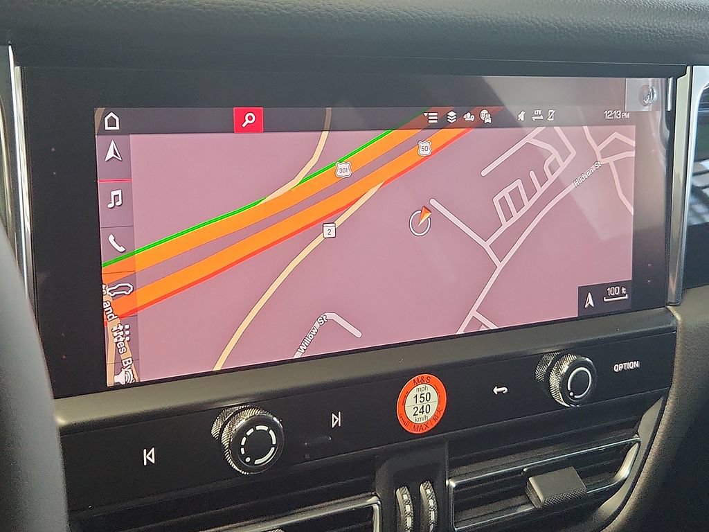 New 2026 Porsche Macan AWD/4WD image 17