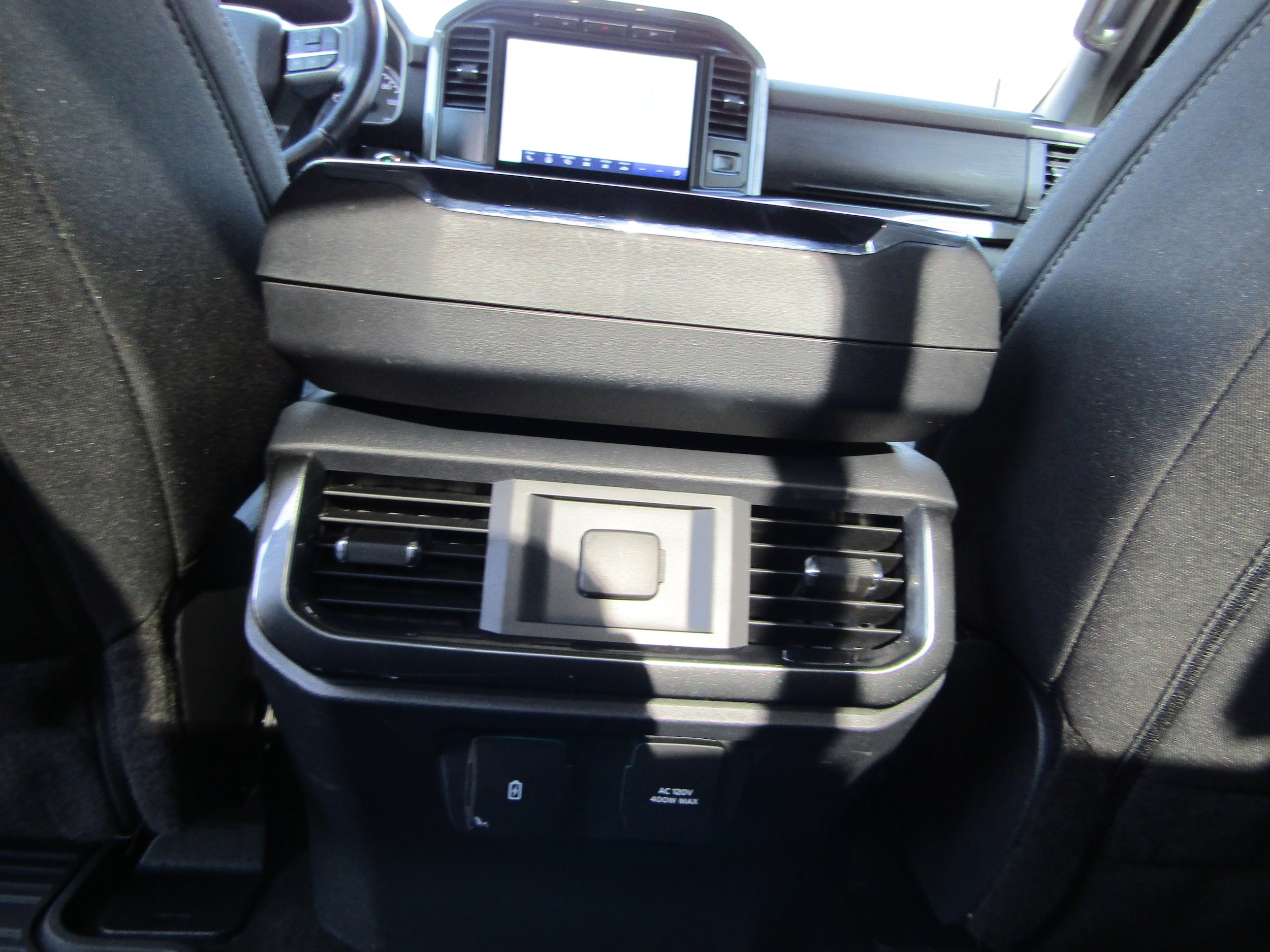 Certified 2022 Ford F150 XLT w/ Equipment Group 302A High image 28