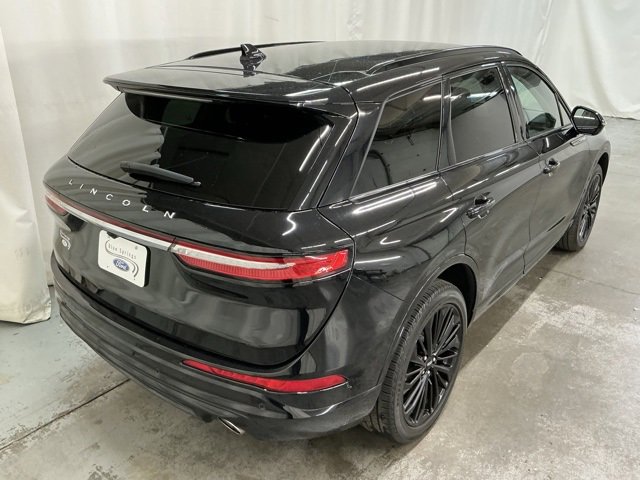 Used 2023 Lincoln Corsair Reserve w/ Equipment Group 201A image 3