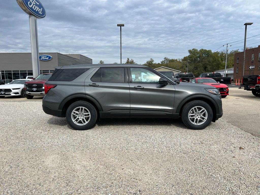 New 2026 Ford Explorer Active image 9