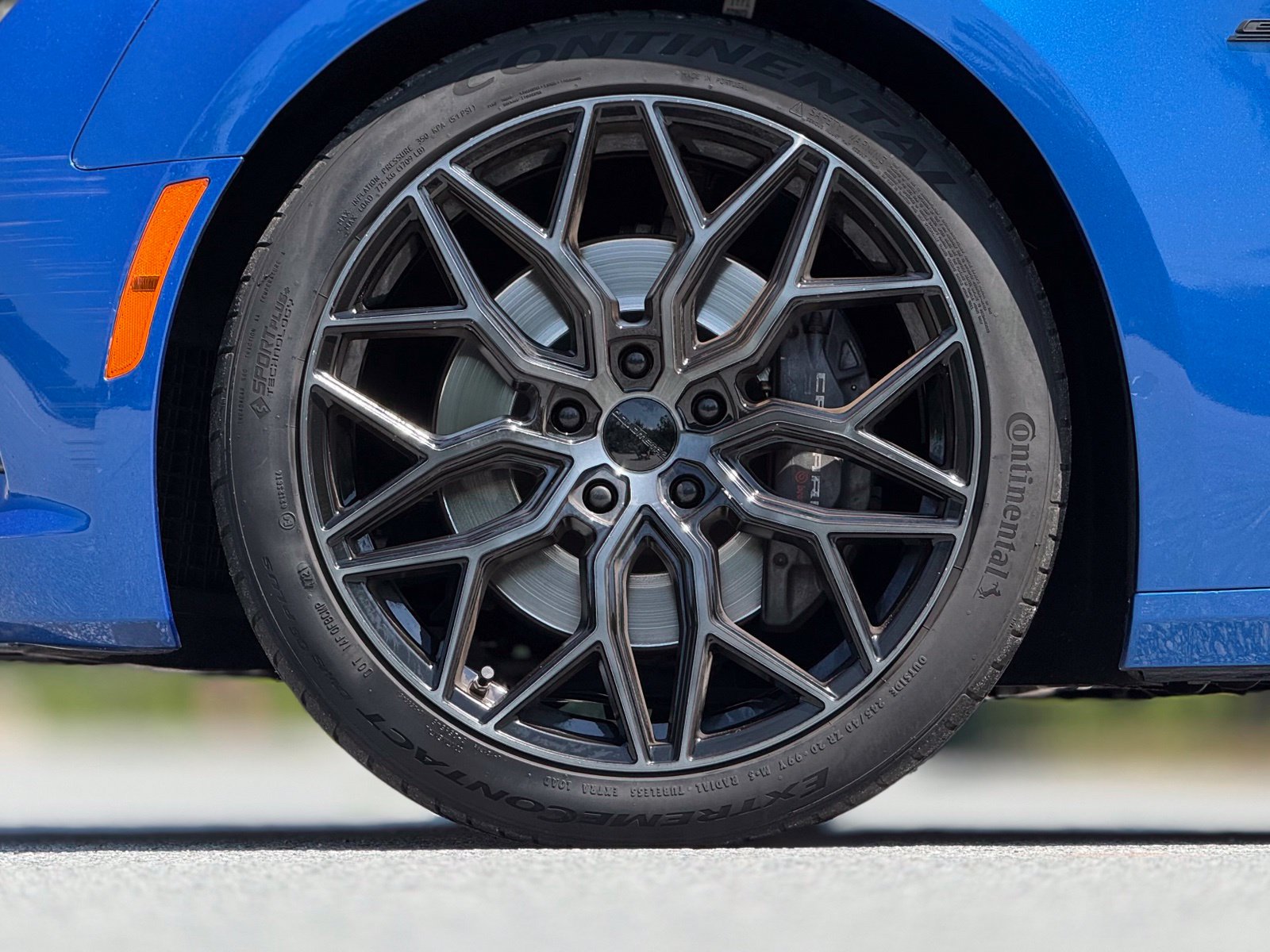Used 2018 Chevrolet Camaro SS RWD image 18
