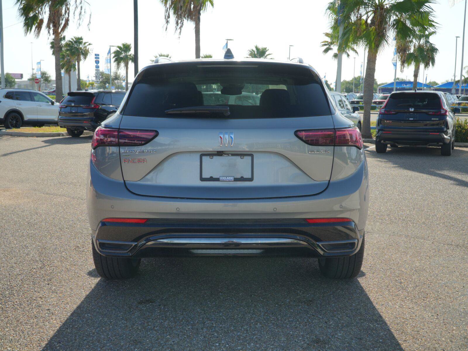 Used 2024 Buick Envision Sport Touring AWD/4WD image 4