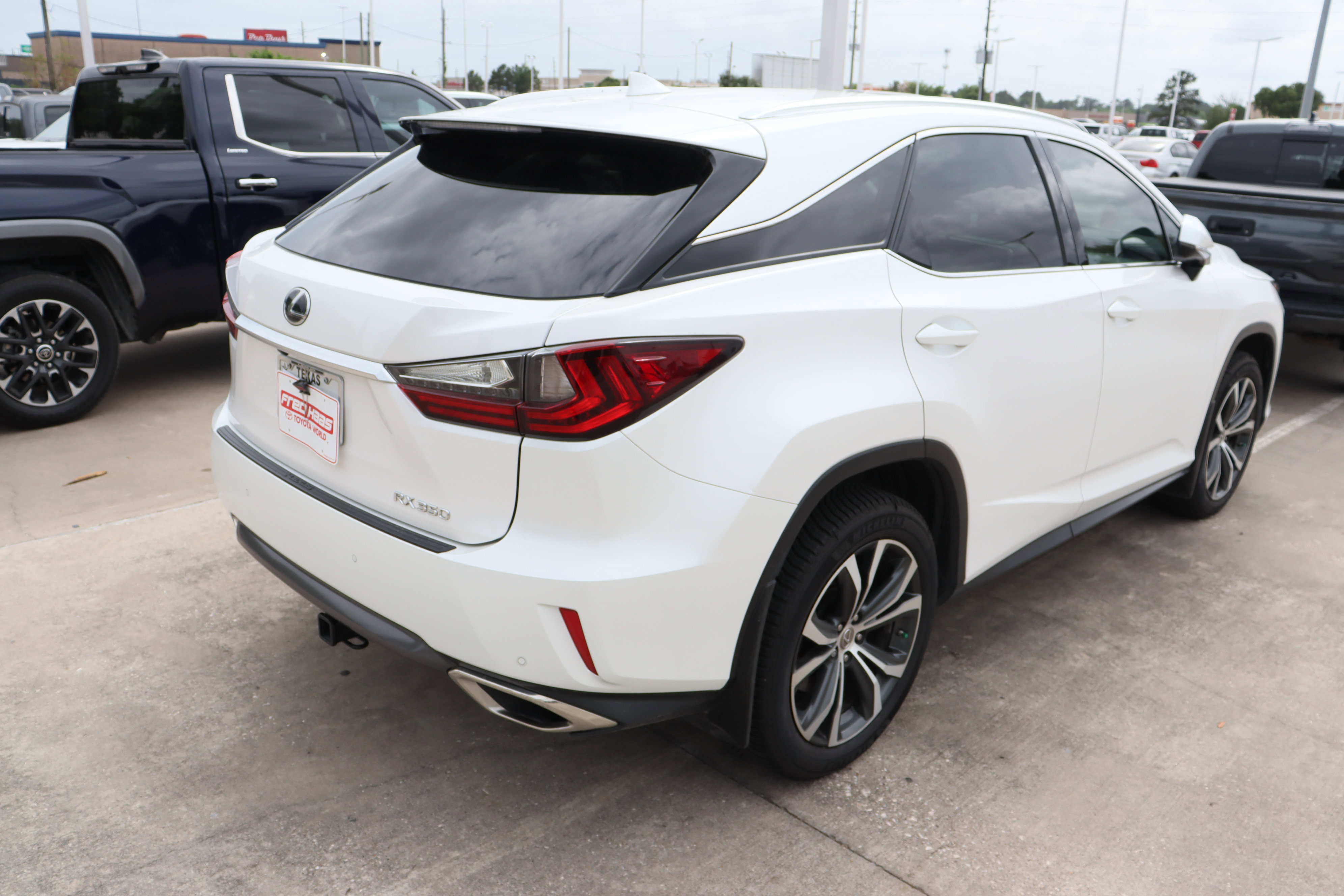 Used 2017 Lexus RX 350 FWD w/ Premium Package image 10
